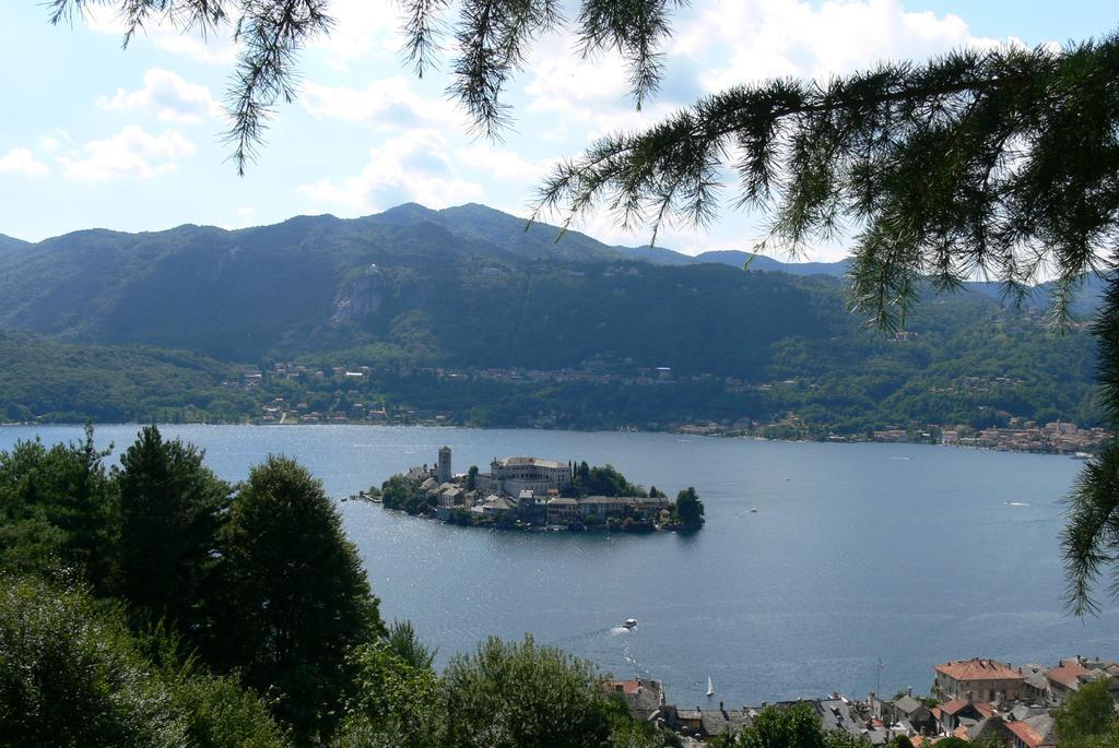Apartments Cusius And Horta Orta San Giulio Camera foto