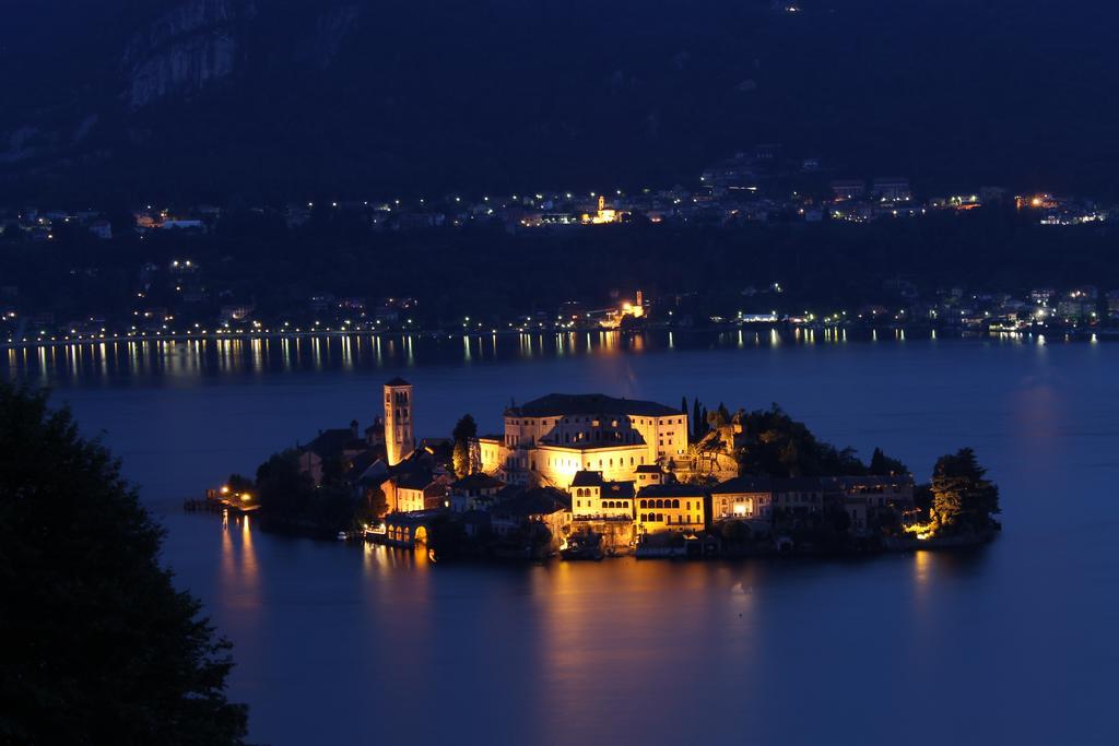 Apartments Cusius And Horta Orta San Giulio Camera foto