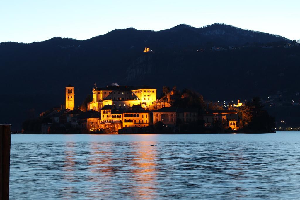 Apartments Cusius And Horta Orta San Giulio Camera foto