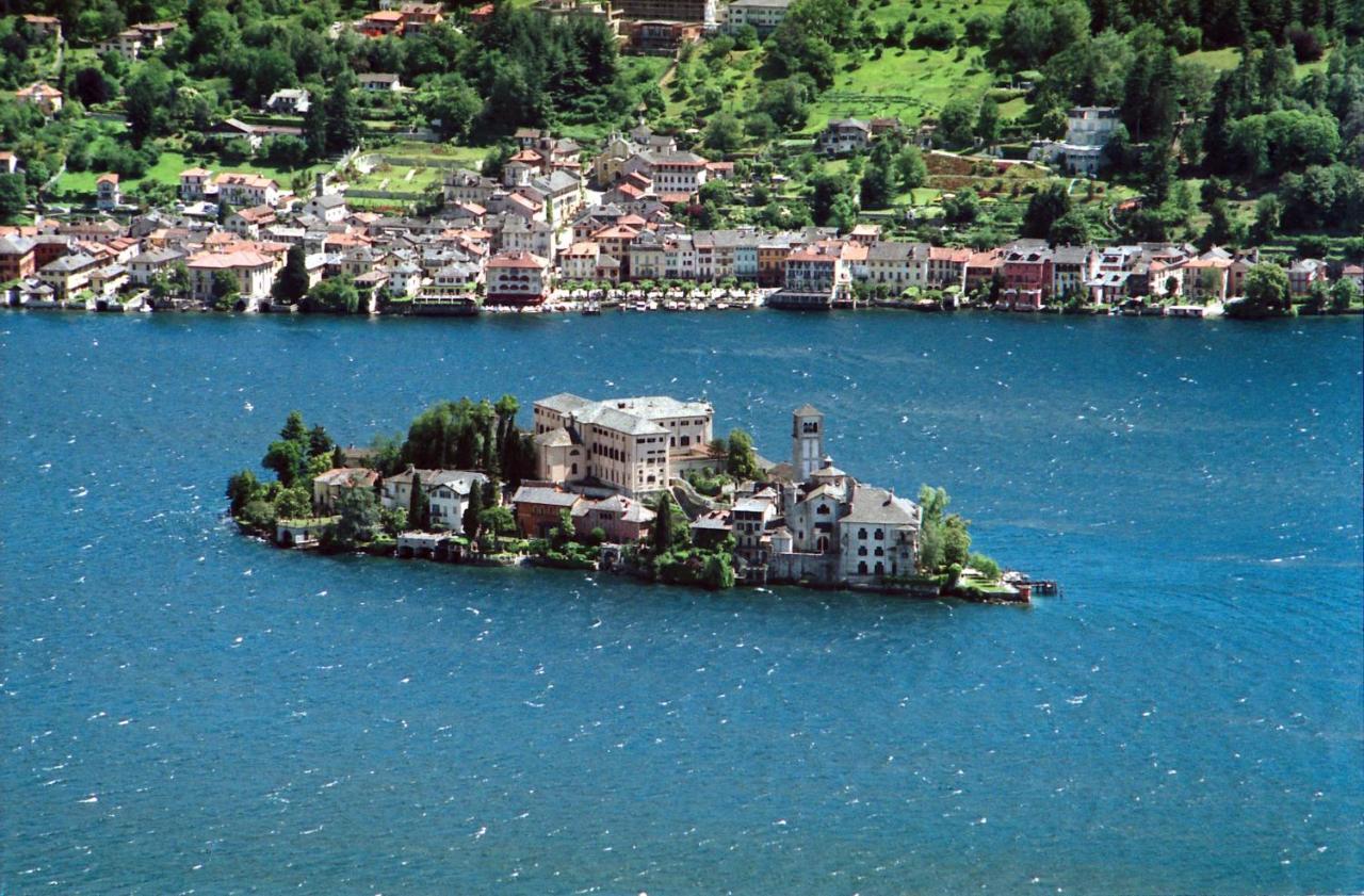 Apartments Cusius And Horta Orta San Giulio Camera foto